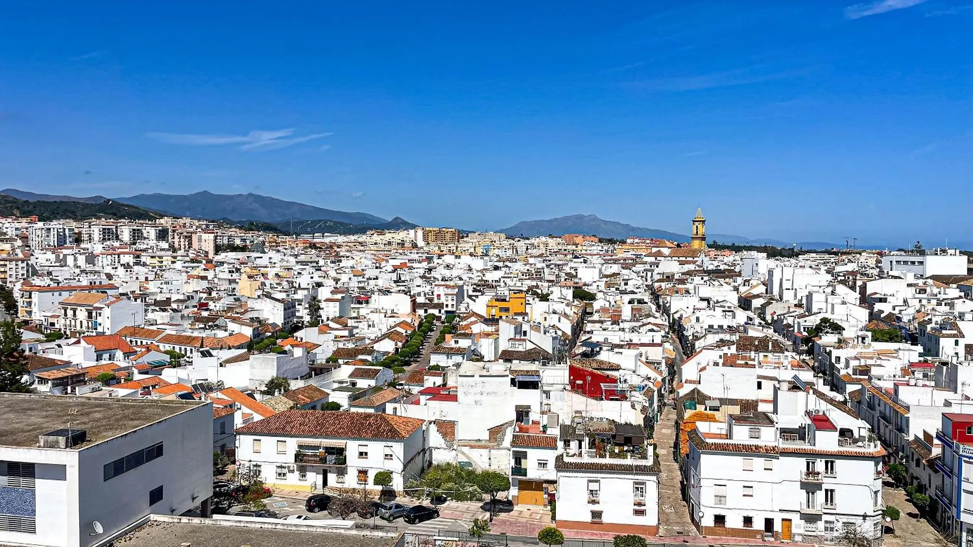 Infinity Estepona Centro 0*,  Spanien