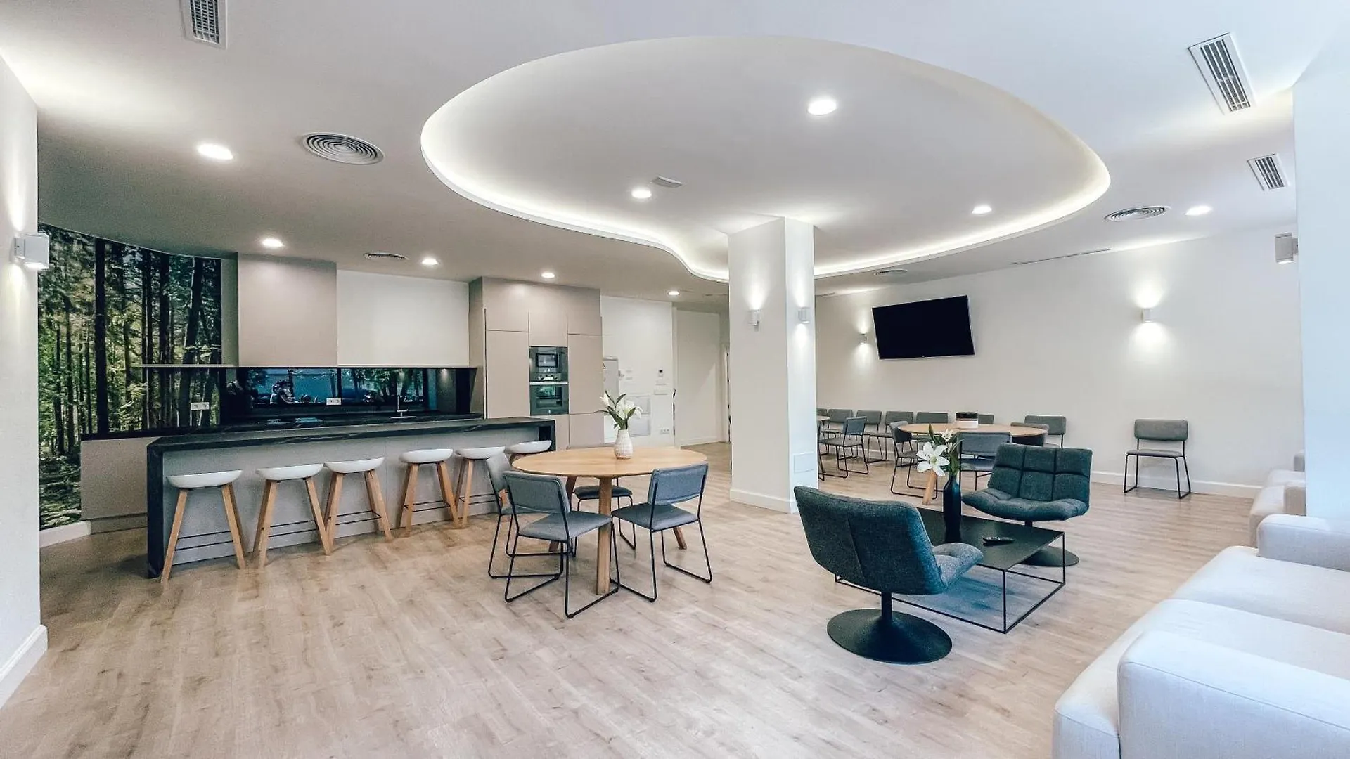 Infinity Estepona Centro İspanya